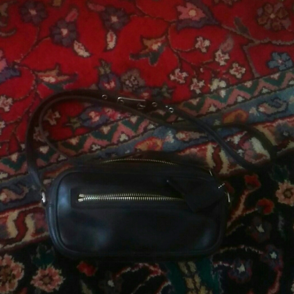 Vintage Coach camera bag 9589